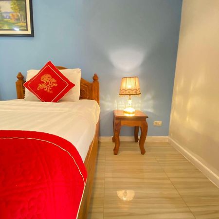 Golden Lotus Namkhan View Hotel Luang Prabang Exterior photo