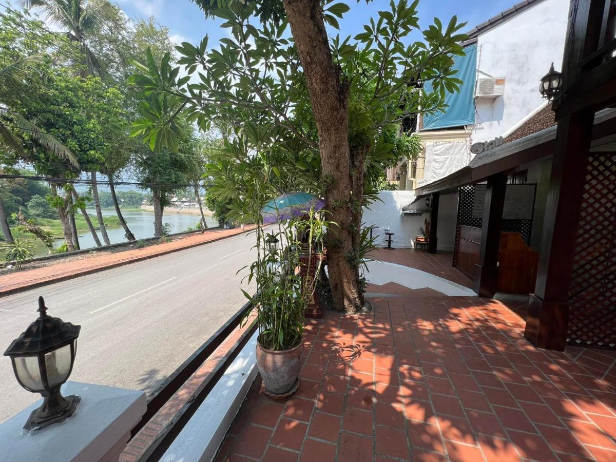 Golden Lotus Namkhan View Hotel Luang Prabang Exterior photo