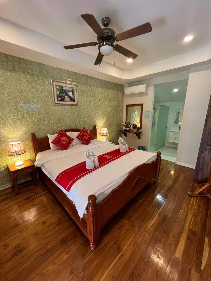 Golden Lotus Namkhan View Hotel Luang Prabang Exterior photo