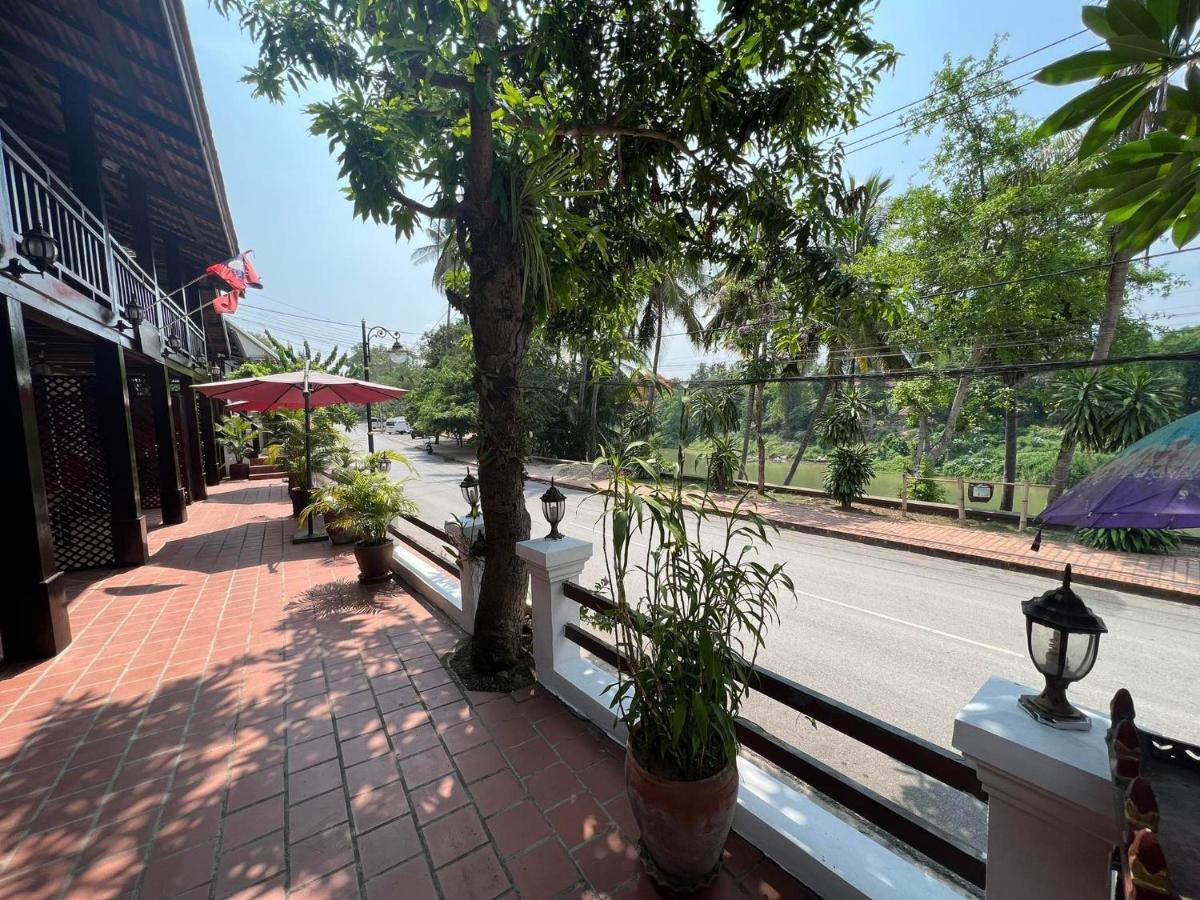 Golden Lotus Namkhan View Hotel Luang Prabang Exterior photo