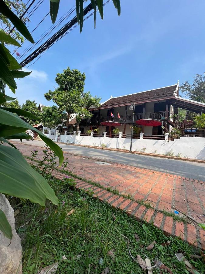 Golden Lotus Namkhan View Hotel Luang Prabang Exterior photo