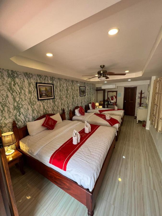 Golden Lotus Namkhan View Hotel Luang Prabang Exterior photo