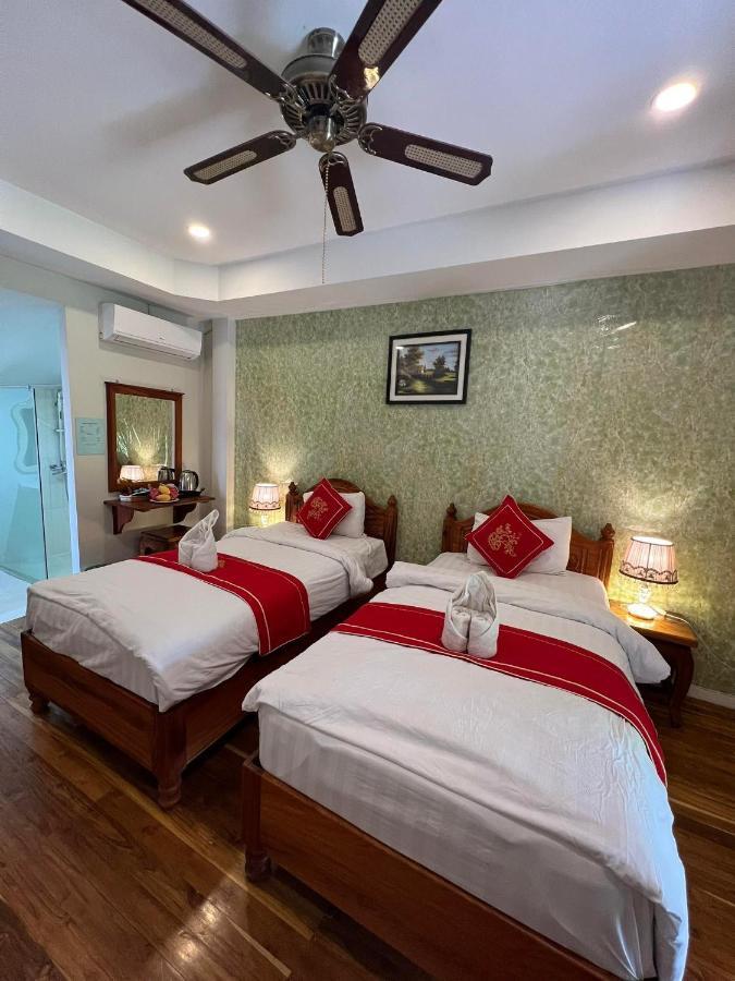 Golden Lotus Namkhan View Hotel Luang Prabang Exterior photo