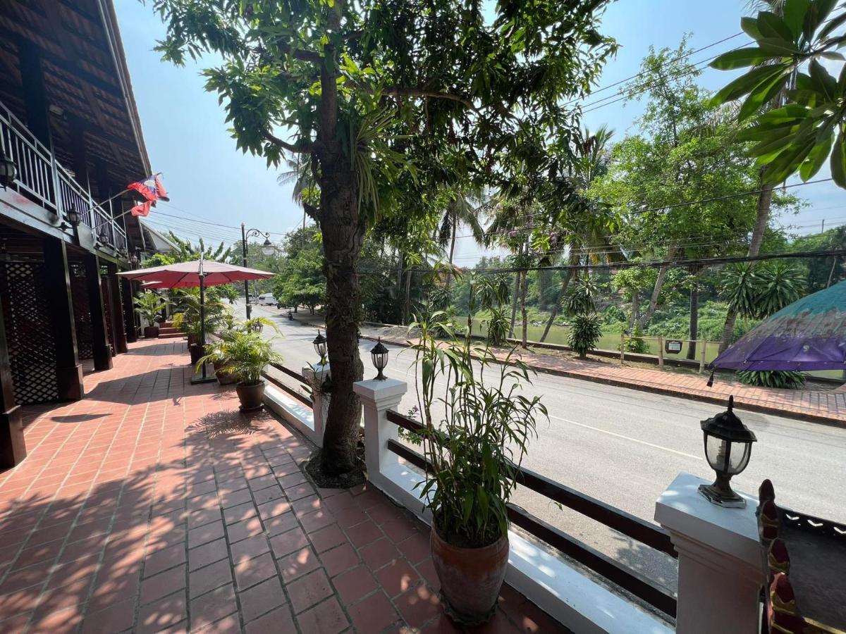 Golden Lotus Namkhan View Hotel Luang Prabang Exterior photo