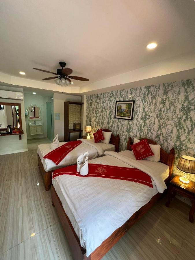 Golden Lotus Namkhan View Hotel Luang Prabang Exterior photo