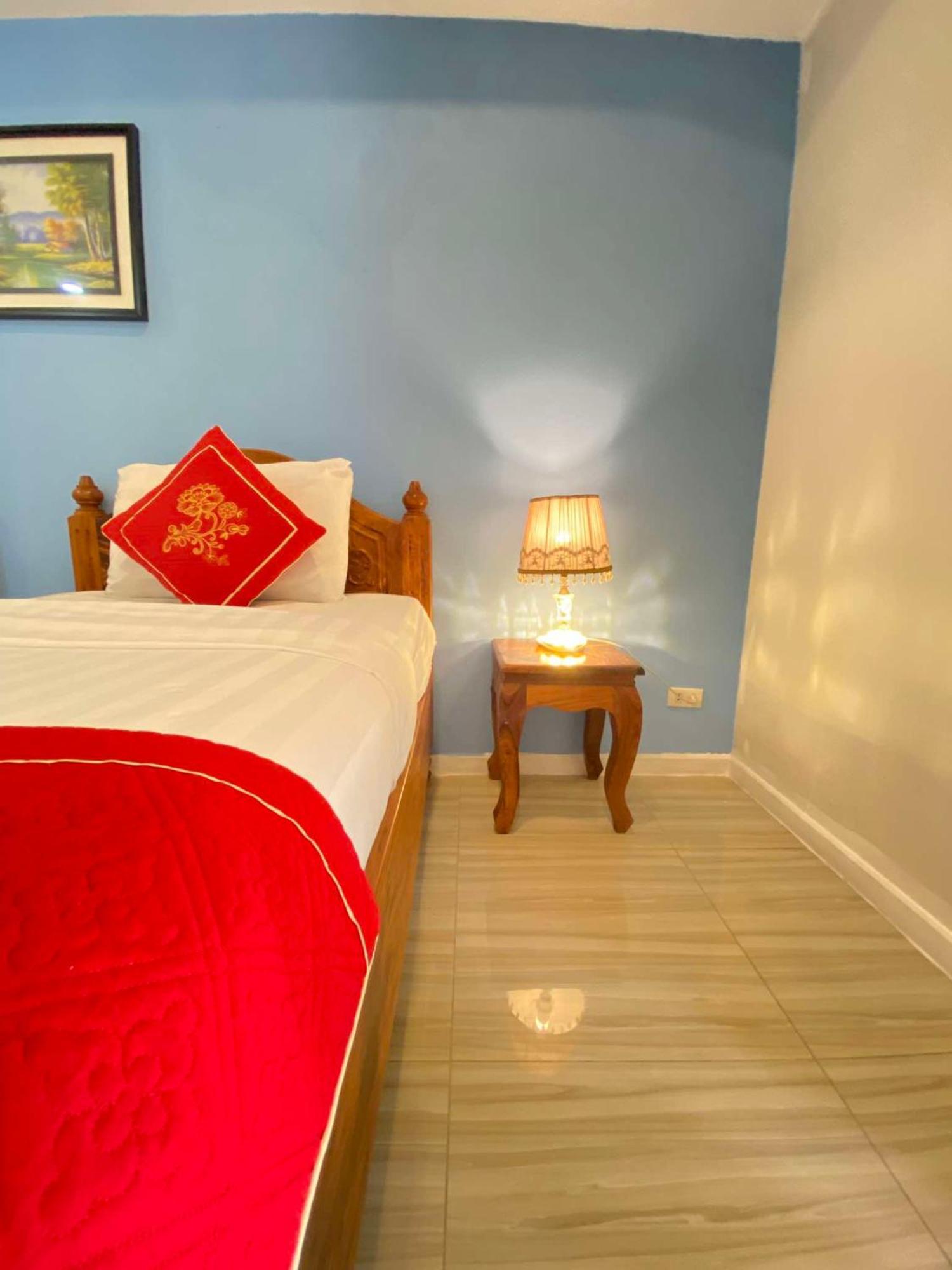 Golden Lotus Namkhan View Hotel Luang Prabang Exterior photo