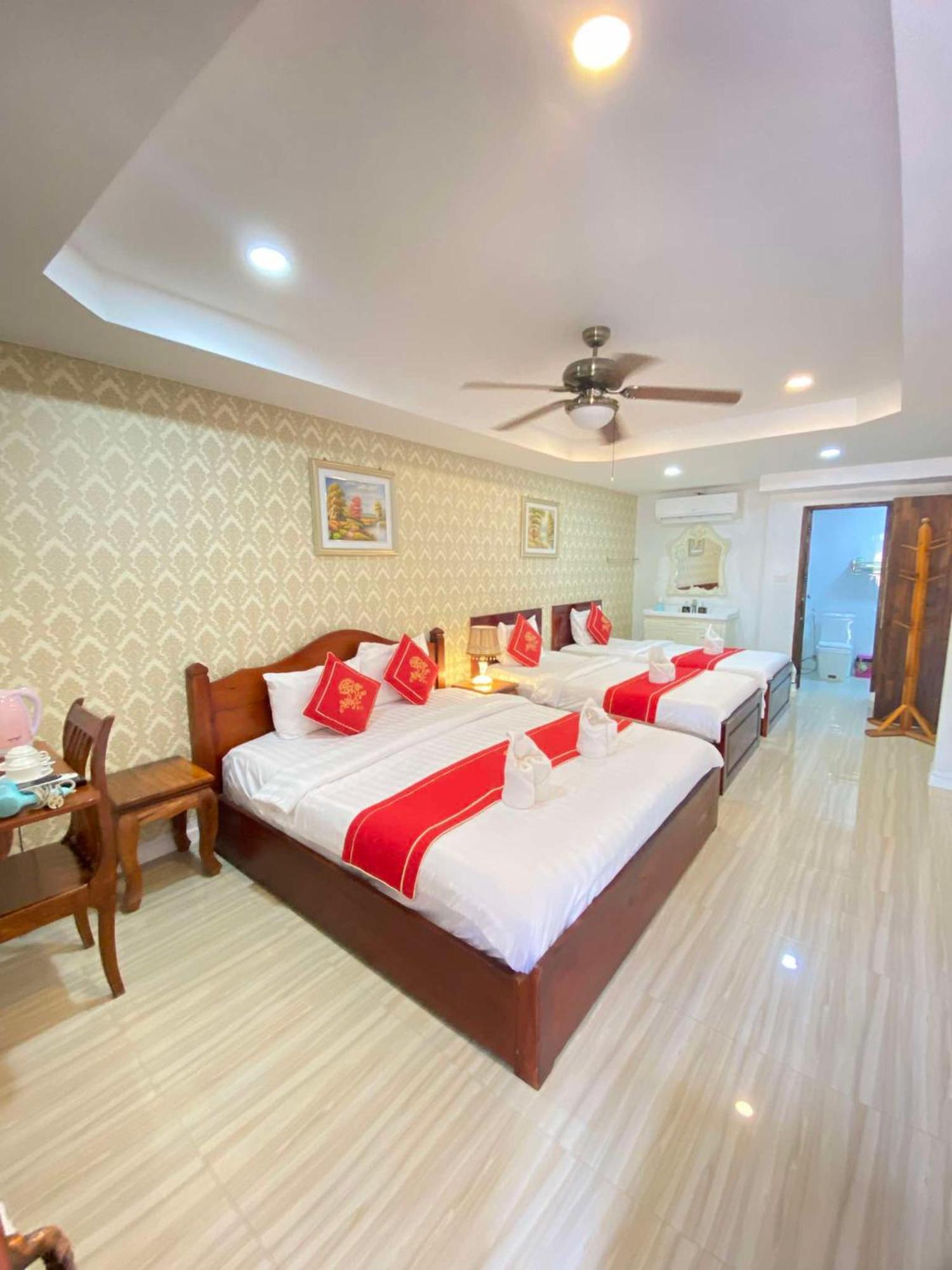 Golden Lotus Namkhan View Hotel Luang Prabang Exterior photo