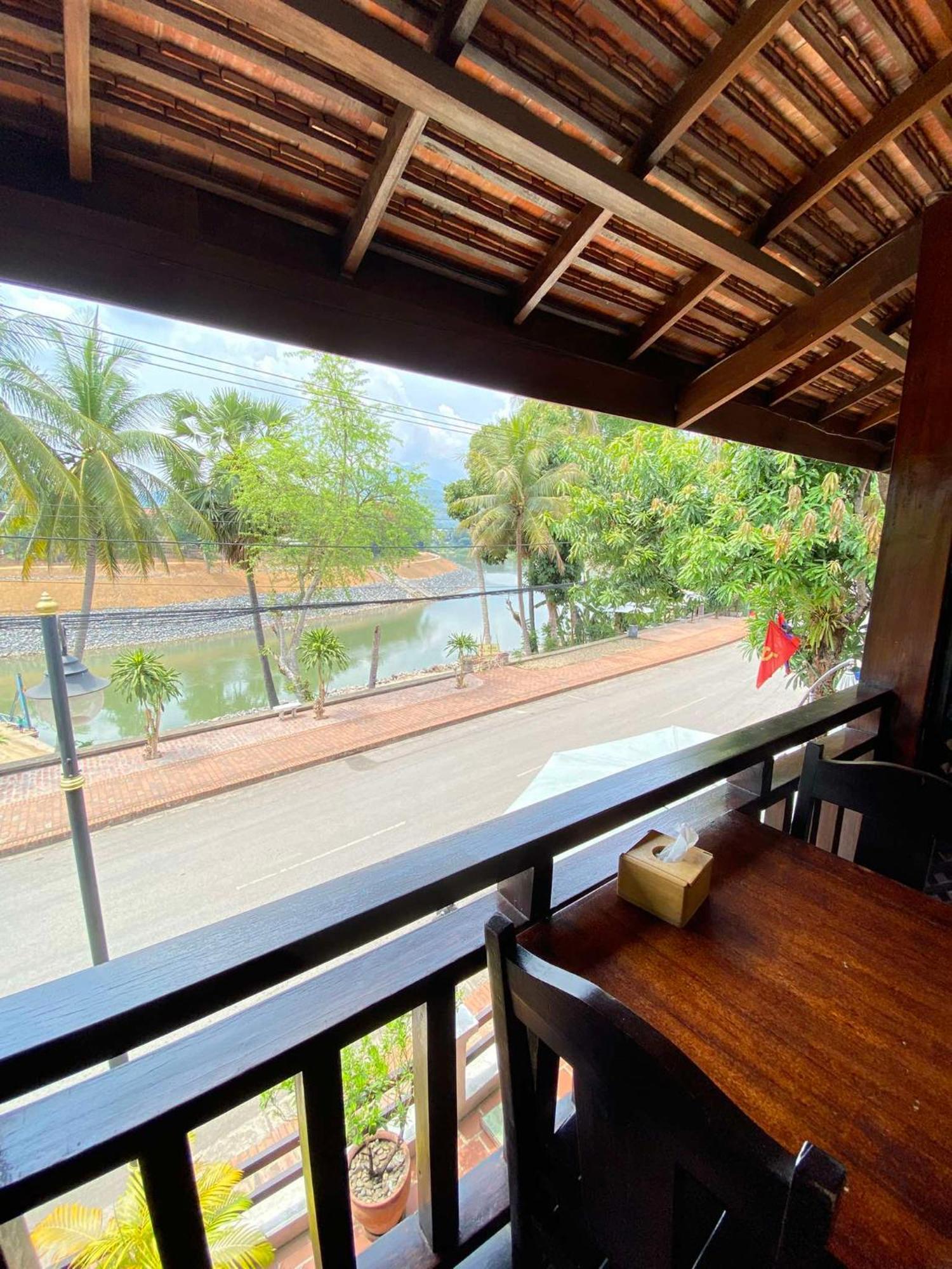 Golden Lotus Namkhan View Hotel Luang Prabang Exterior photo